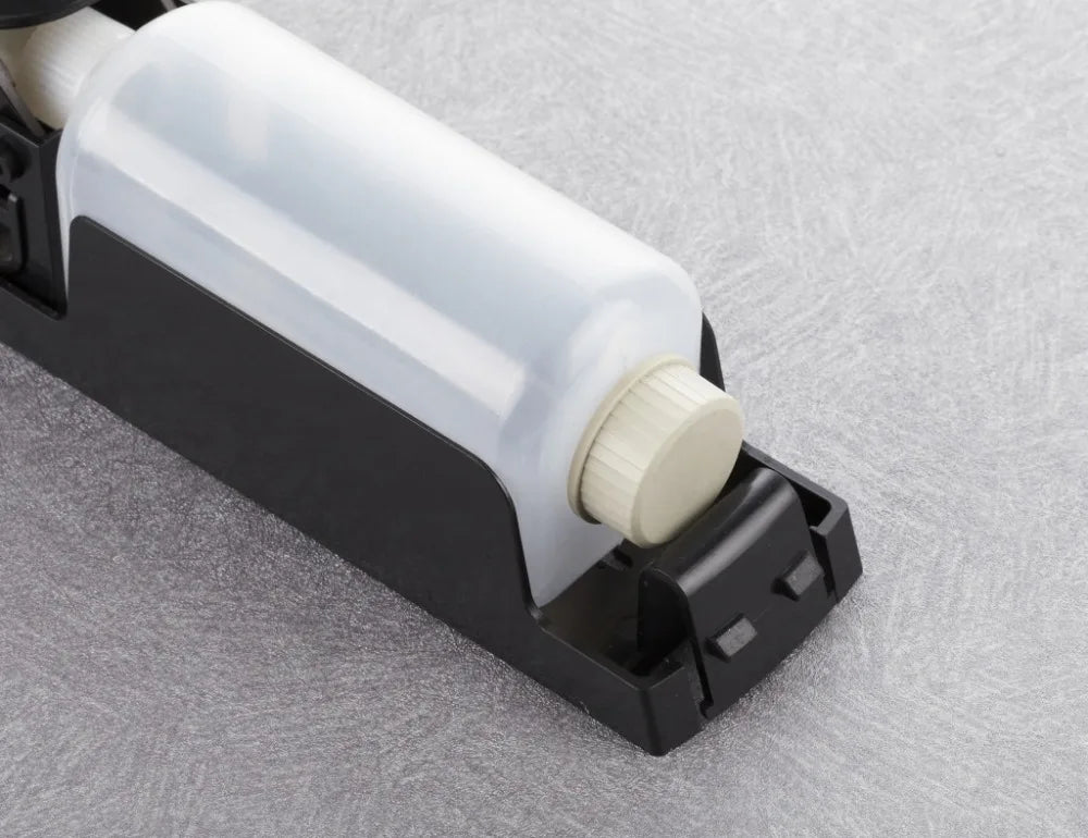 BowLift | Wall-mounted shower dispenser