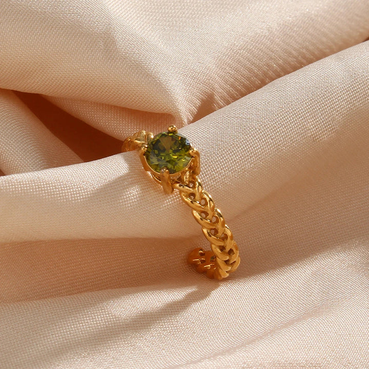 BowLift | Classy Woven Band Diamond Ring