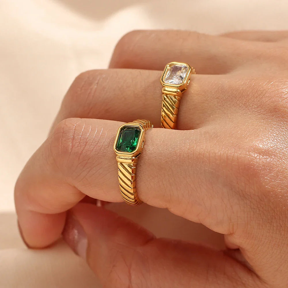 BowLift | Cross Striped Baguette Diamond Ring