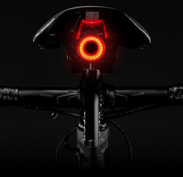BowLift | Slim bike taillight with automatic brake sensor and light detection