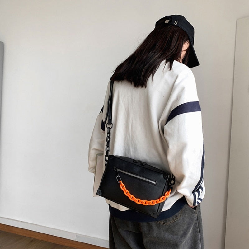 BowLift | Unisex Crossbody Chain Leather Messenger Bag