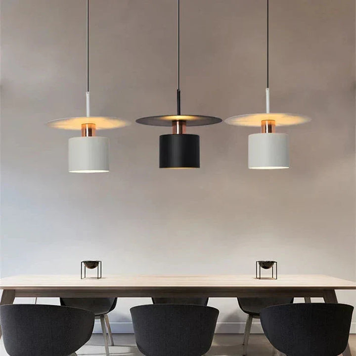 BowLift | Designer Lamp in the Form of a Line