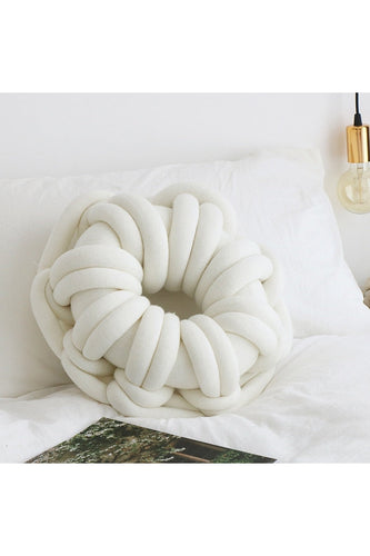 Yarn Knot Pillow | Bowlift