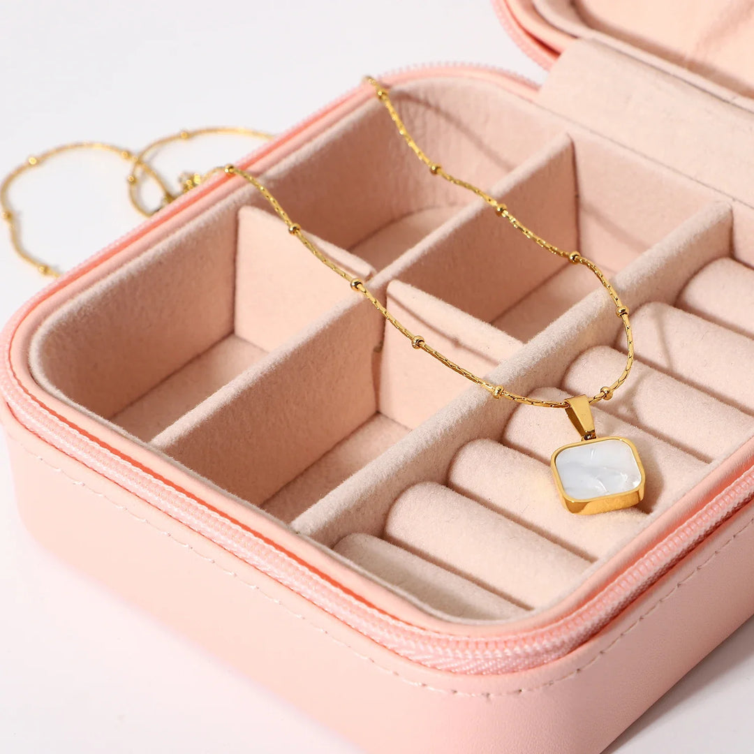 BowLift | Dainty Shell Square Satellite Chain Necklace