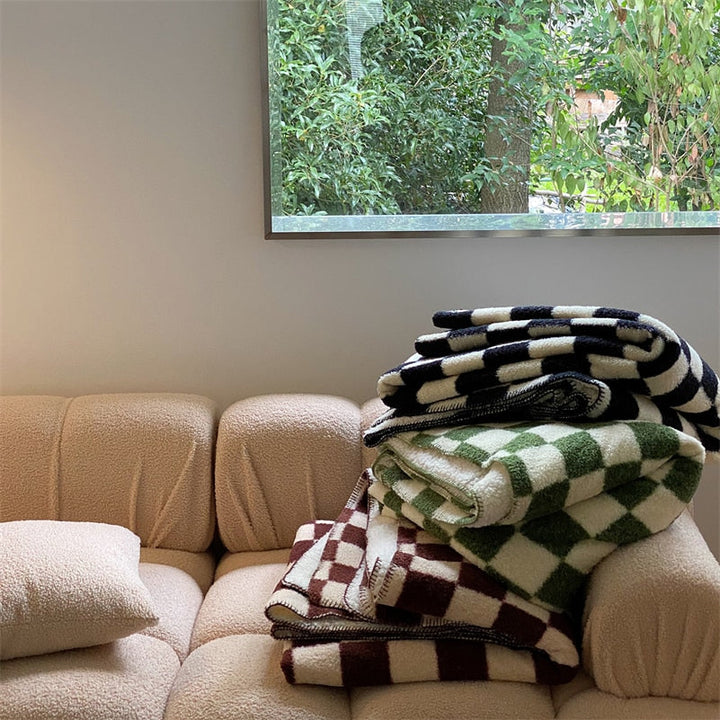 Plain Checkerboard Throw | Bowlift