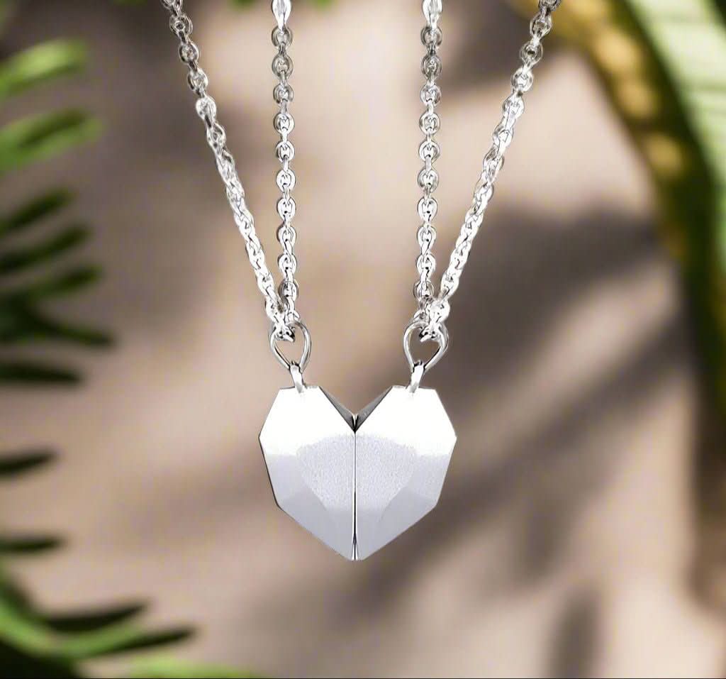 BowLift | Magnetic 2-in-1 necklace for eternal love