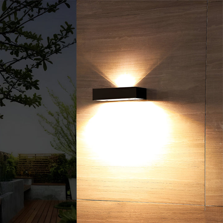 BowLift | Modern IP65 Waterproof Outdoor Wall Lamp With Sensor