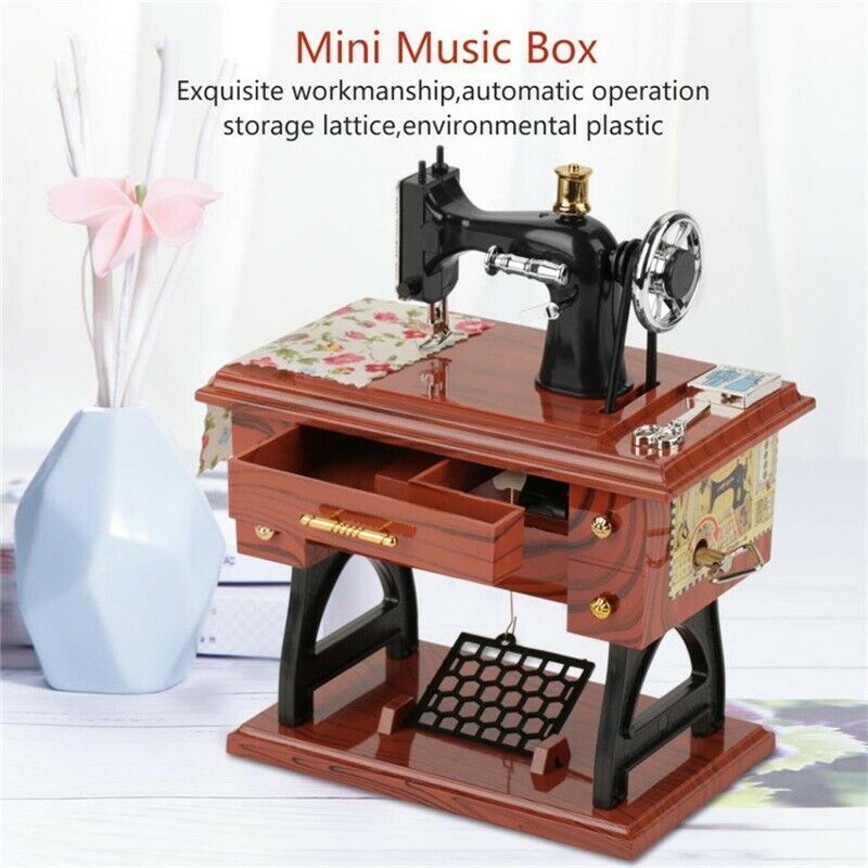 Mini Craft Retro Sewing Machine Decor | Bowlift