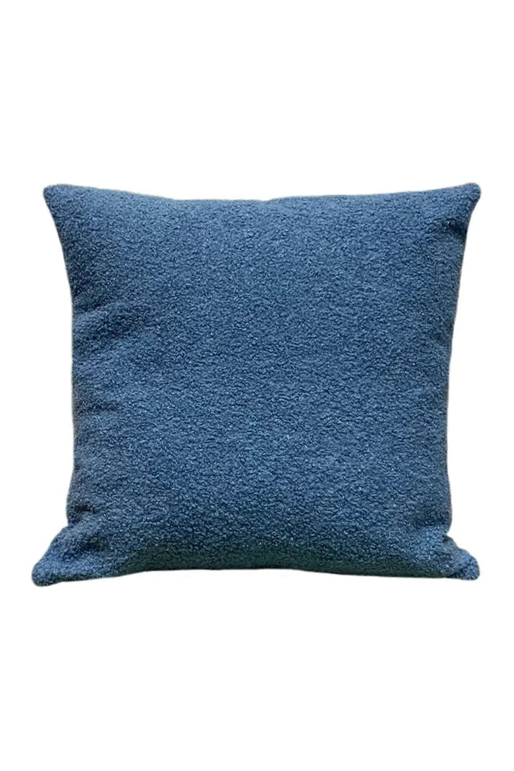 Cozy faux fur pillowcase | Bowlift