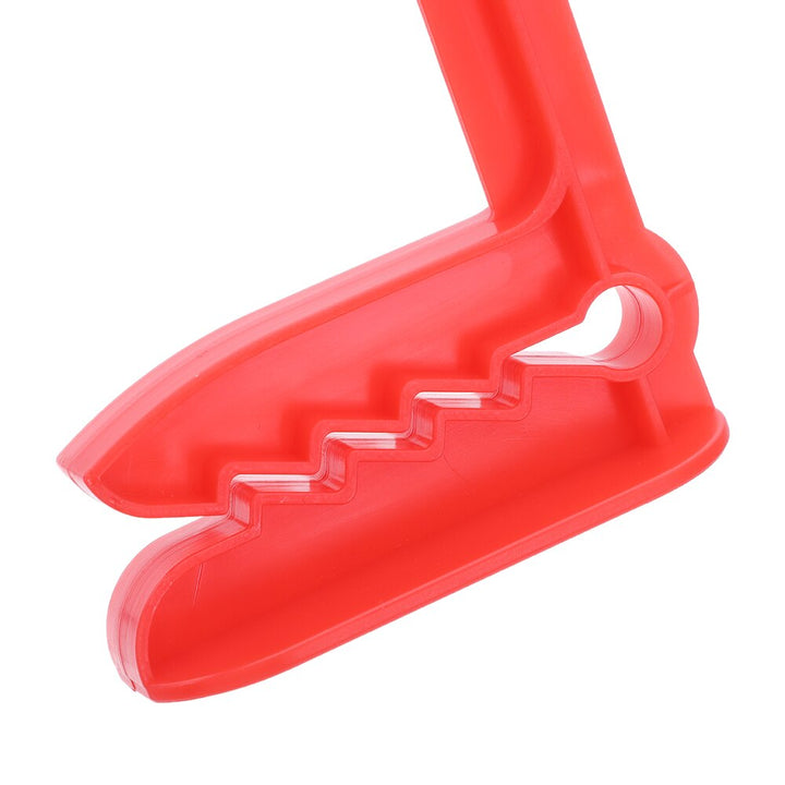 BowLift | Beach Towel Holder Clips