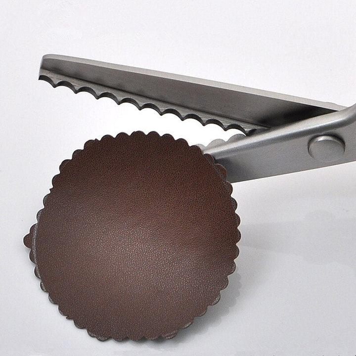 BowLift | Zig Zag Sewing Scissor
