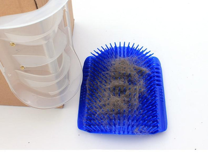 BowLift | Cat Self Groomer Brush
