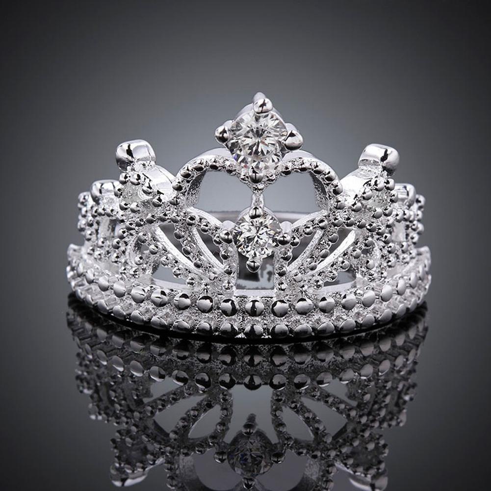 Princess Tiara Ring | Bowlift