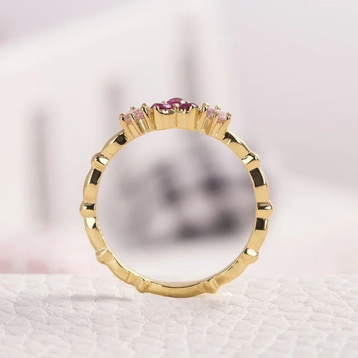 BowLift | Feminine Heart Diamond Ring