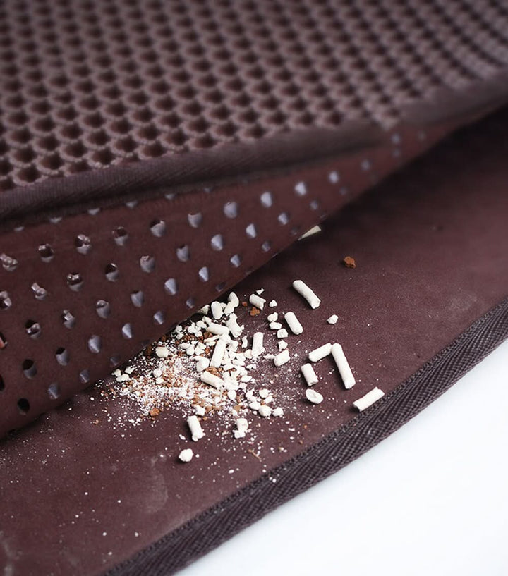 BowLift | Non-slip mat against cat litter with waterproof underside