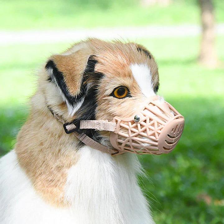 Breathable dog muzzle with comfortable fit Bowlift