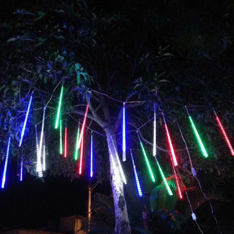 BowLift | Glowing Meteor Icicles with Falling Snow Effect