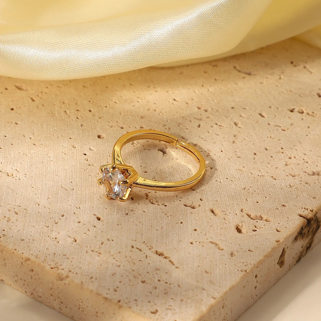 BowLift | Adjustable Classic 6 Prong Dainty Diamond Ring