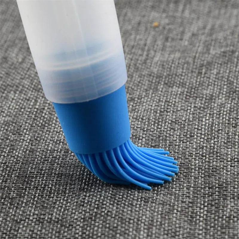 BowLift | Multipurpose Heat Resistant Oil Bottle Brush