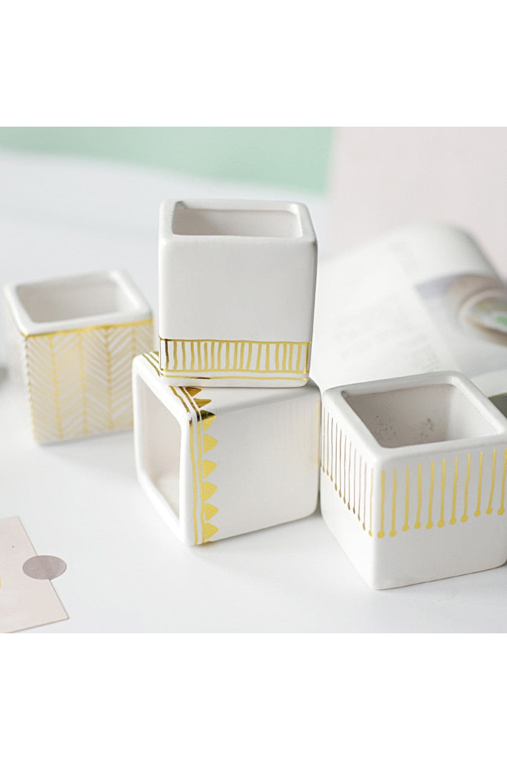 ceramic artistic flower pot | Bowlift