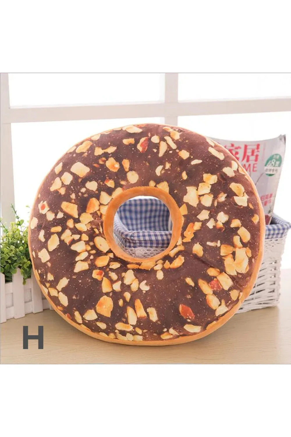 Plush Round Cushion | Bowlift