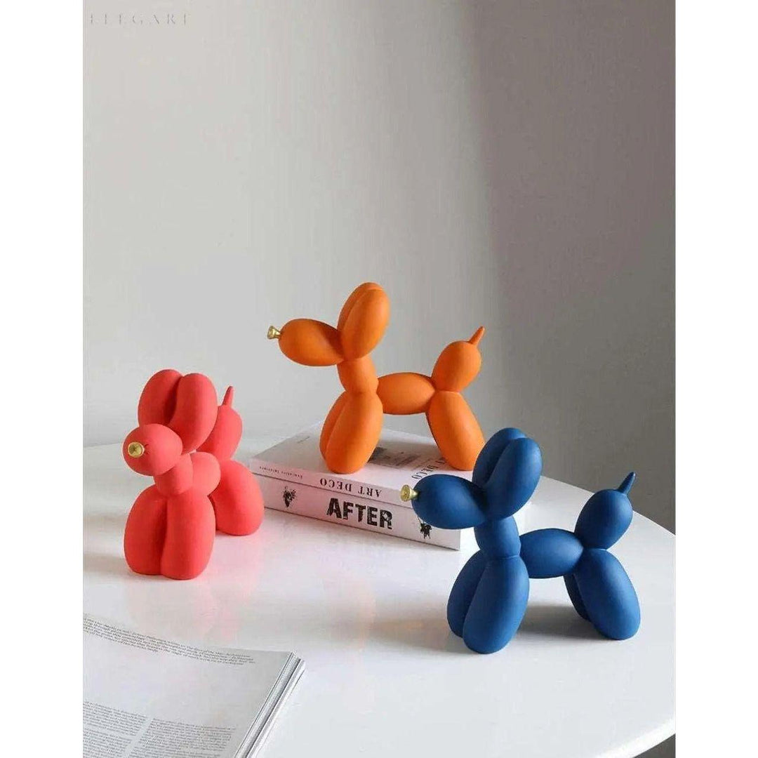 Haku - Balloon dog figure with golden snout | Bowlift
