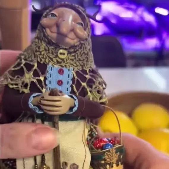 BowLift | Handmade Kitchen Witch – Brings Luck and PRedects Your Home!