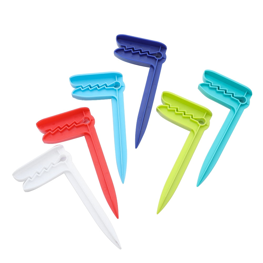 Beach Towel Holder Clips | Bowlift