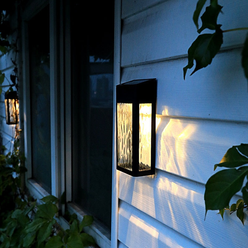 BowLift | SolarBurst – Outdoor Wall Lamp with Solar Energy