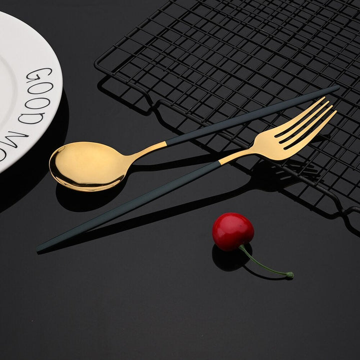 BowLift | RoyalGlimmer Gold Cutlery Set - Gold Cutlery Set for a Luxurious Table Decoration