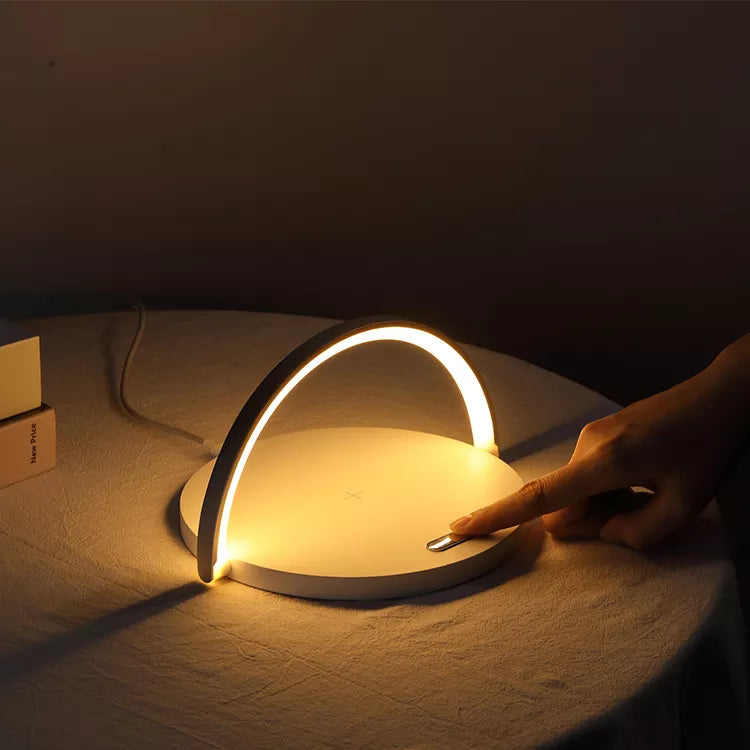 BowLift | 3-in-1 Chargelight - Lamp including wireless charger