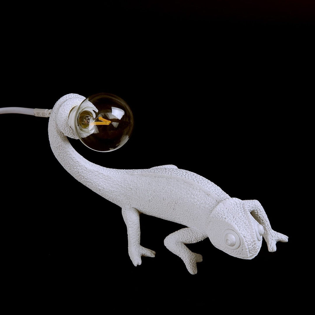 BowLift | GlowLizard - Resin Lizard Table Lamp