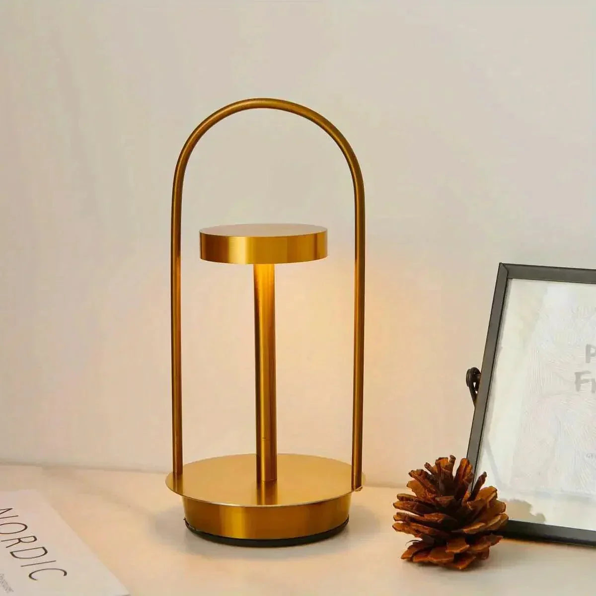 BowLift | GlowEra - Timeless Retro Table Lamp