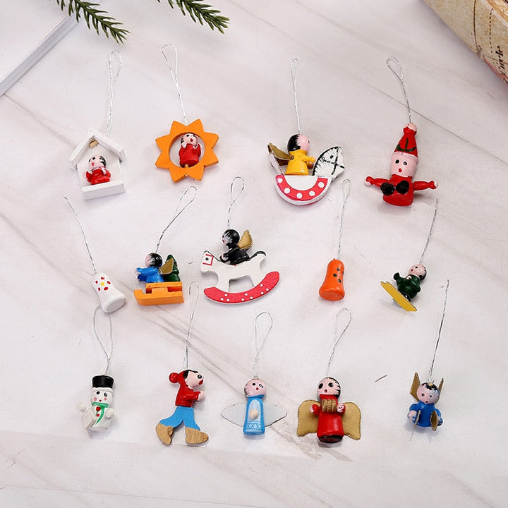BowLift | 48pcs Santa's Runners Wooden Decoration Set