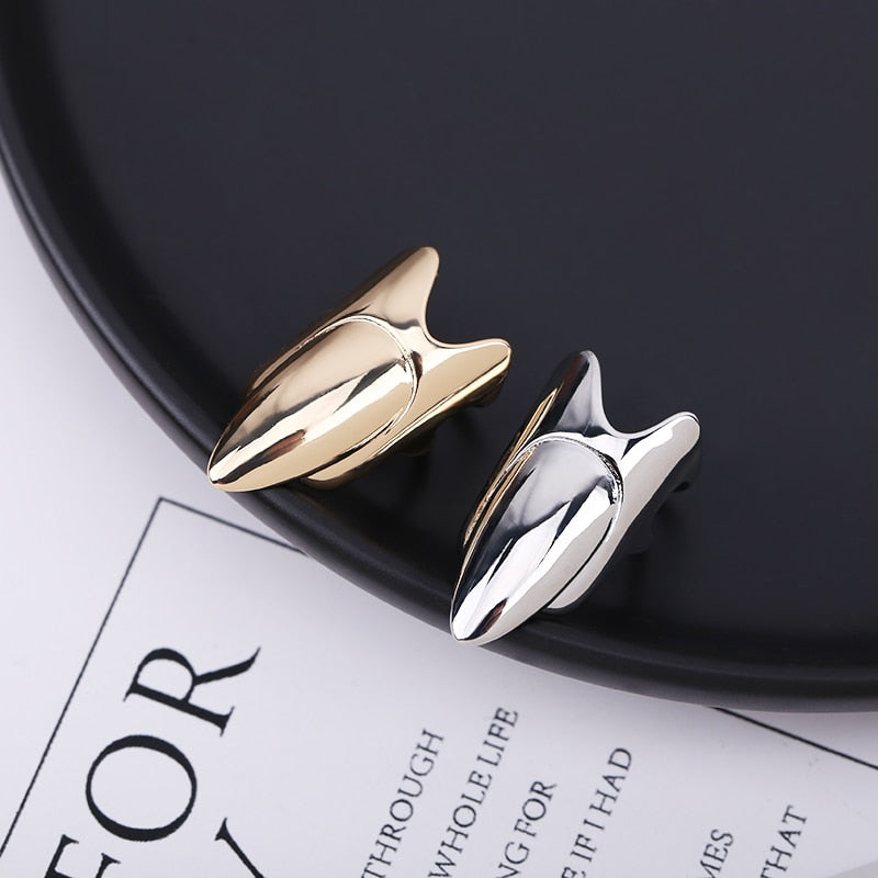 BowLift | Sleek Line Gothic Metal Thin Nail Rings