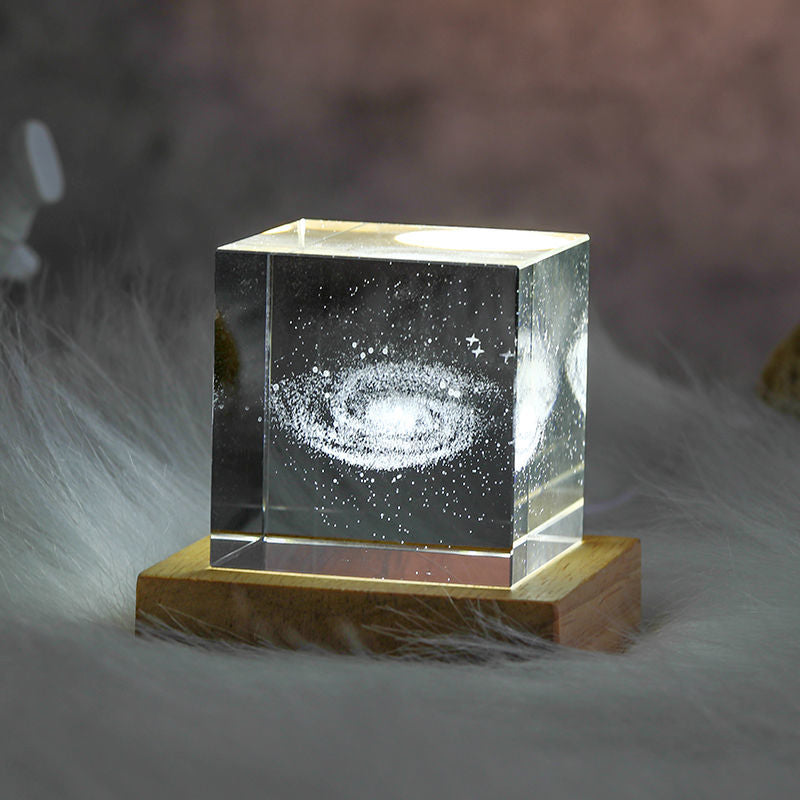 3D Crystal Cube Moon Nightlight | Bowlift