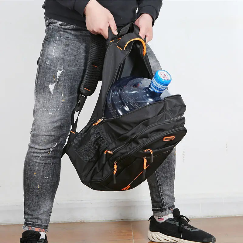 VanguardGear Men's Backpack – Waterproof & Stylish for Work and Travel | Bowlift