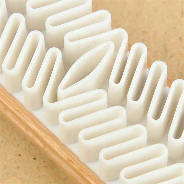 BowLift | Gentle Rubber Shoe Brush