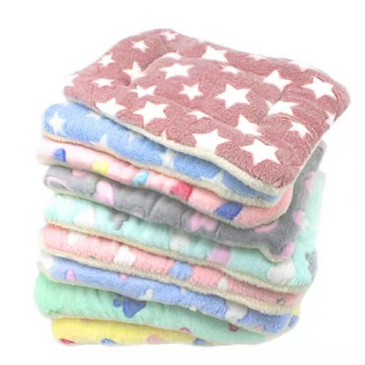 BowLift | Fluffy fleece cushion for relaxed pet sleep