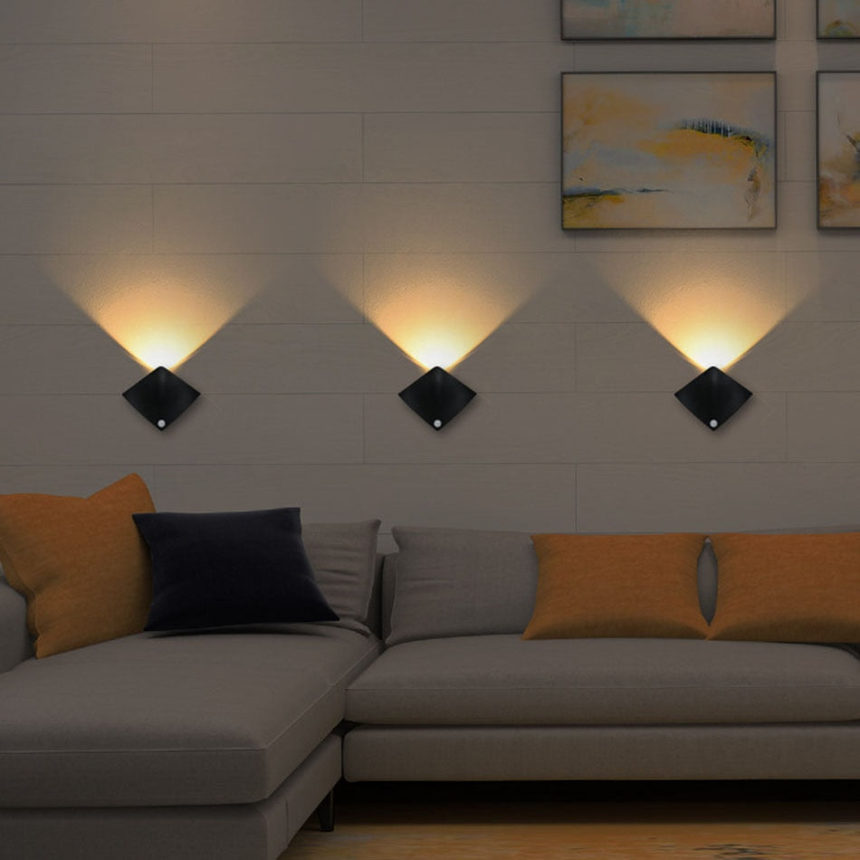 Motion Sensor Wireless Indoor Wall Lamp | Bowlift