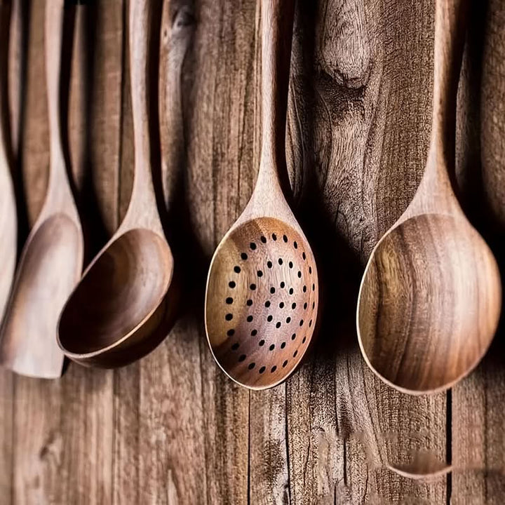 BowLift | WOODERY – Kitchen utensil set made of teak wood, pan-friendly & durable
