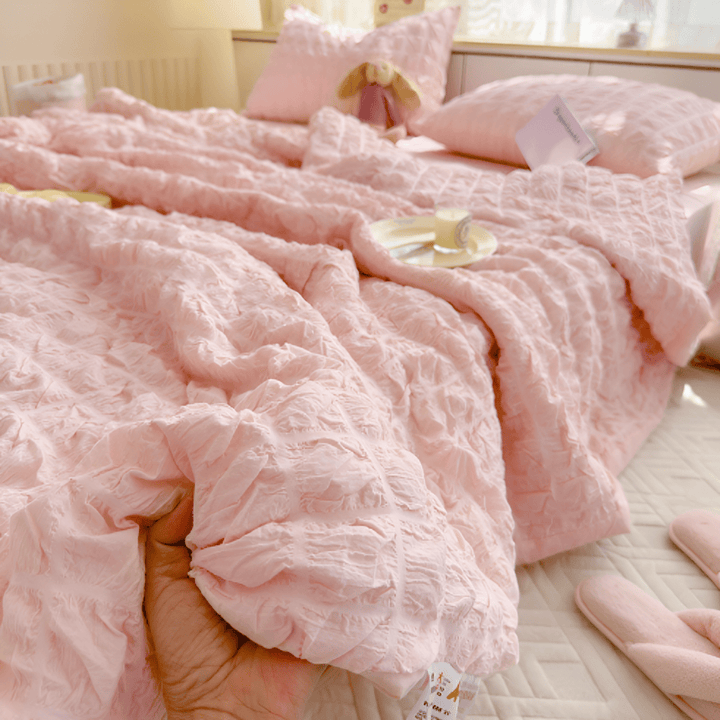 BowLift | Lightweight Breathable Summer Duvet