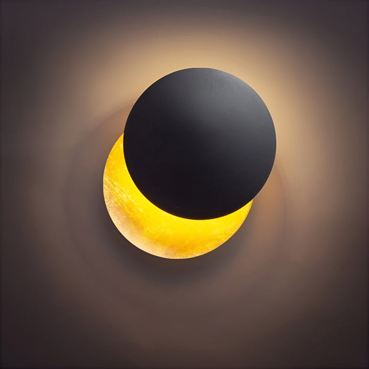 Sonnenstrahl - Elegant LED wall lamp with 360° rotation function for industrial style | Bowlift