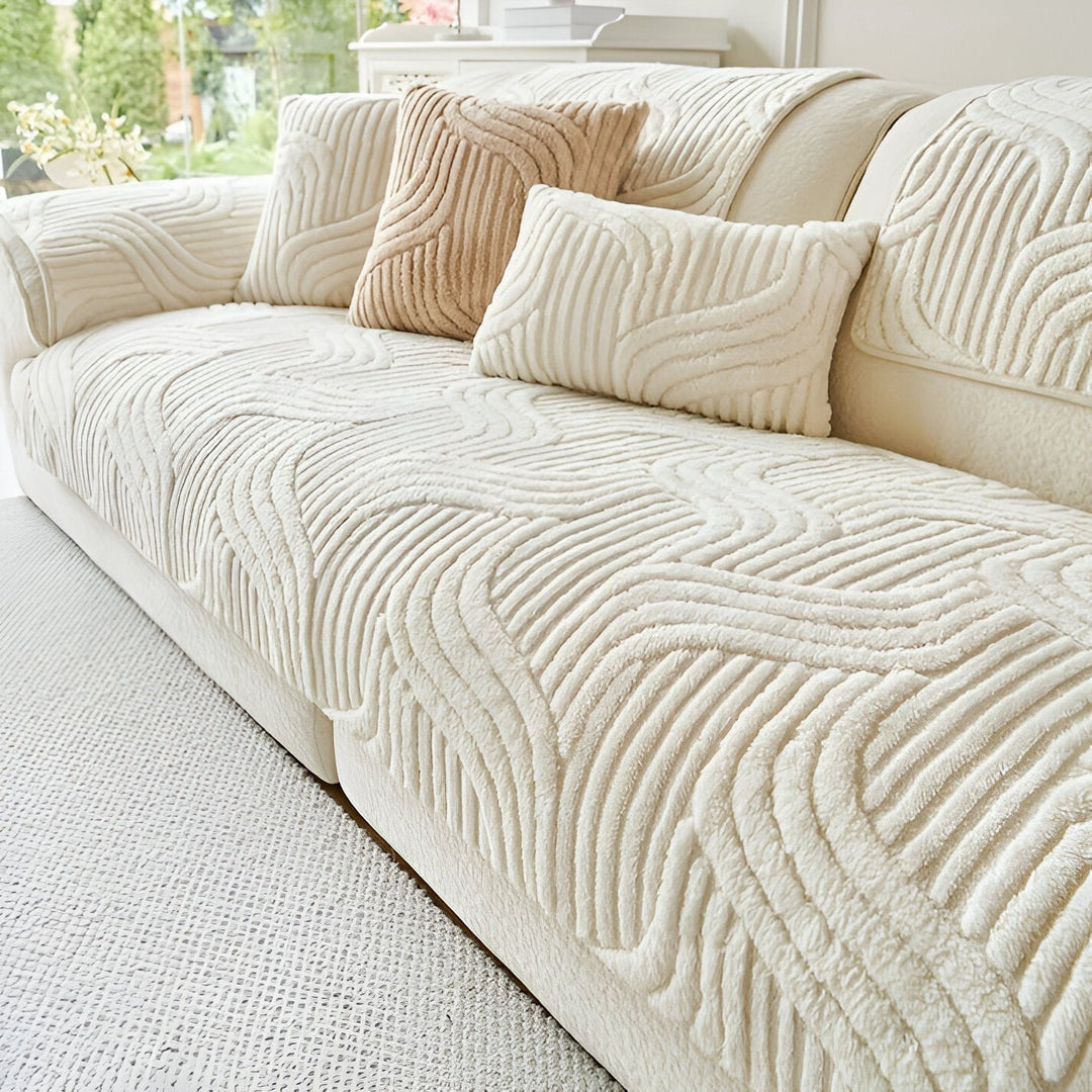 BowLift | CushShield | Non-slip velvet sofa cover for 2-4 seater