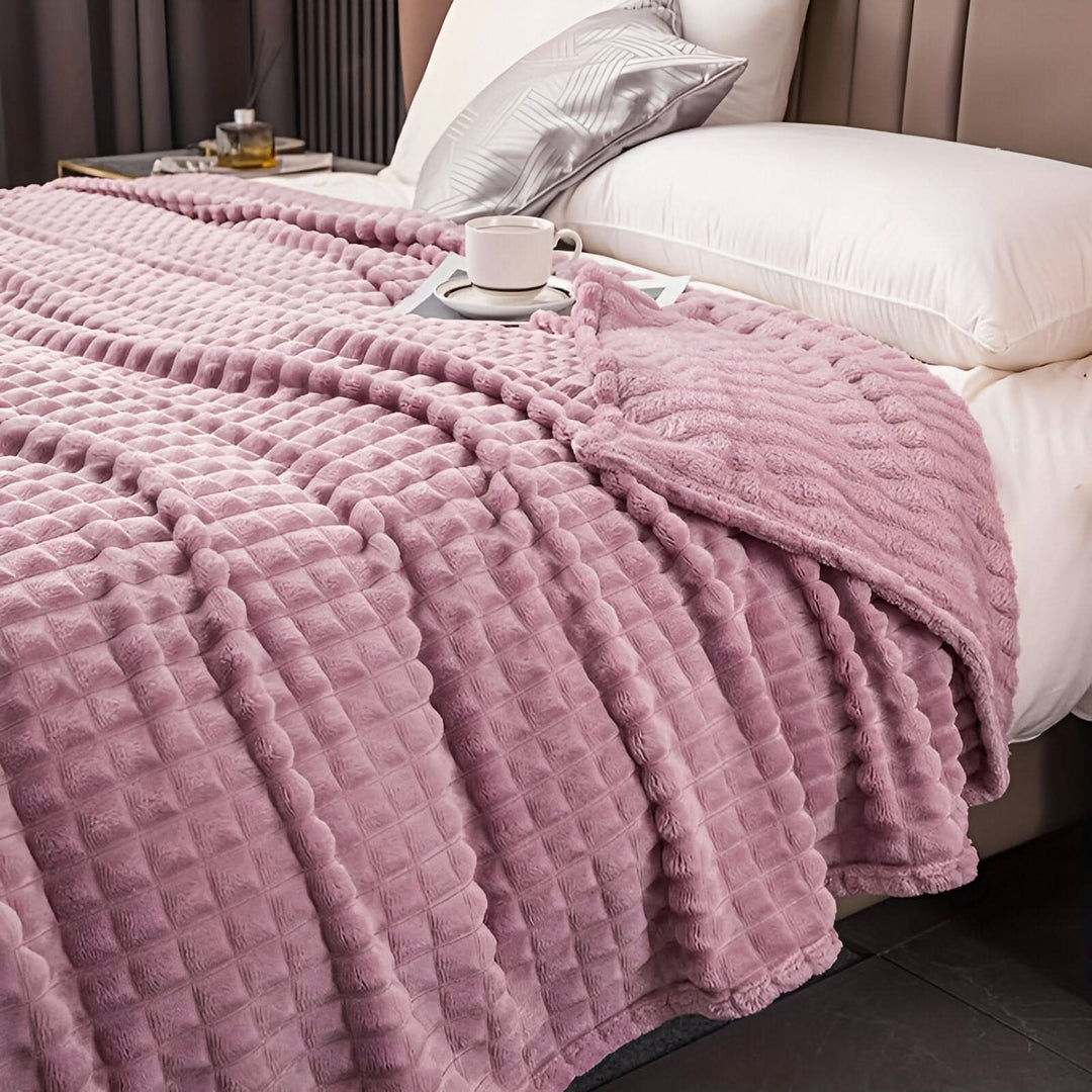 BowLift | CORALWAVE – Ultra-soft Textured Fleece Blanket