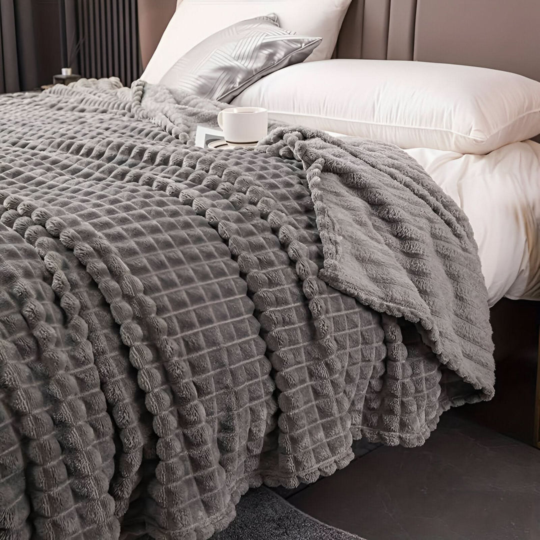 BowLift | CORALWAVE – Ultra-soft Textured Fleece Blanket