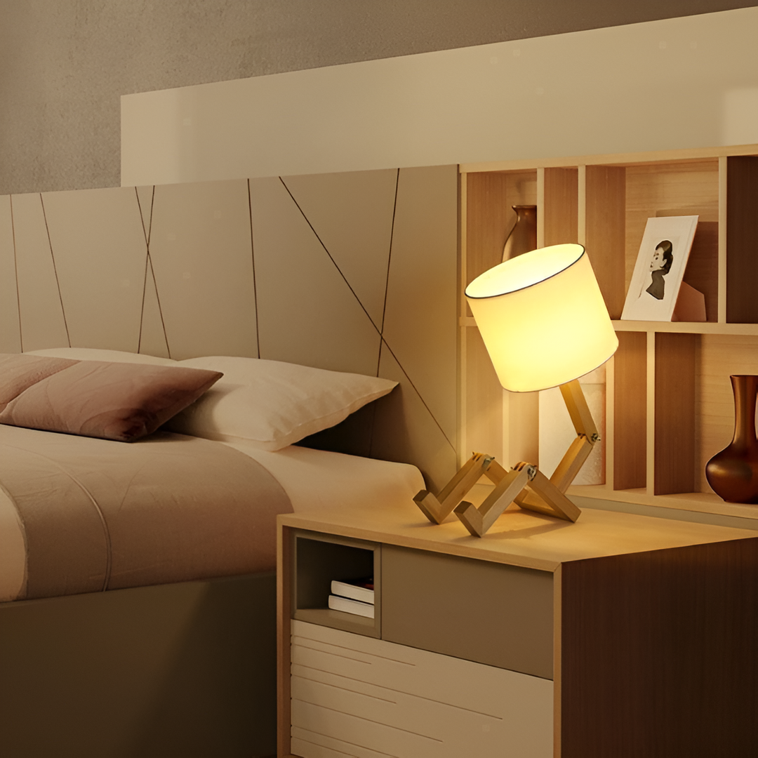 Flexible Robot Desk Lamp Made of Solid Wood – LumoBot | Bowlift