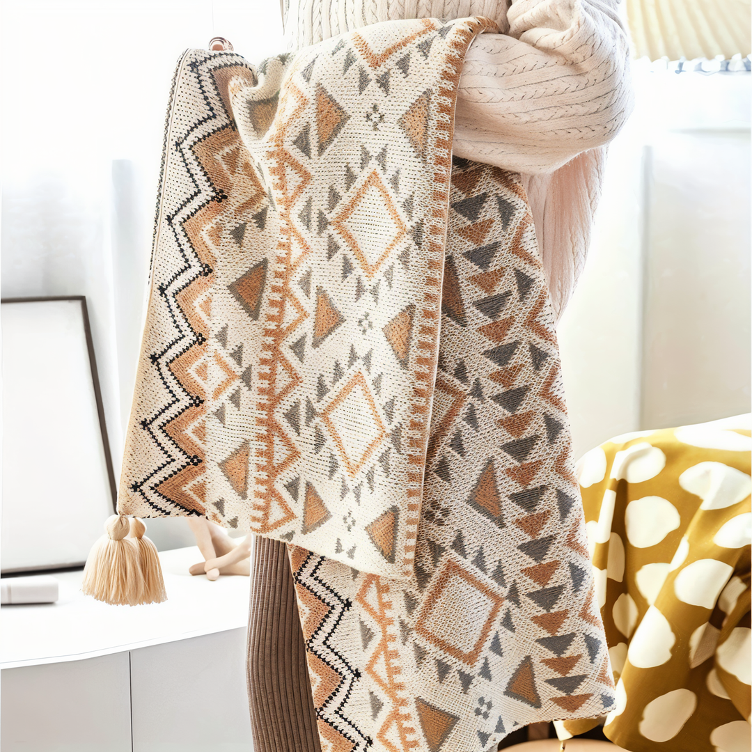 BowLift | VIVIDLOOM – Geometric Boho Fleece Blanket