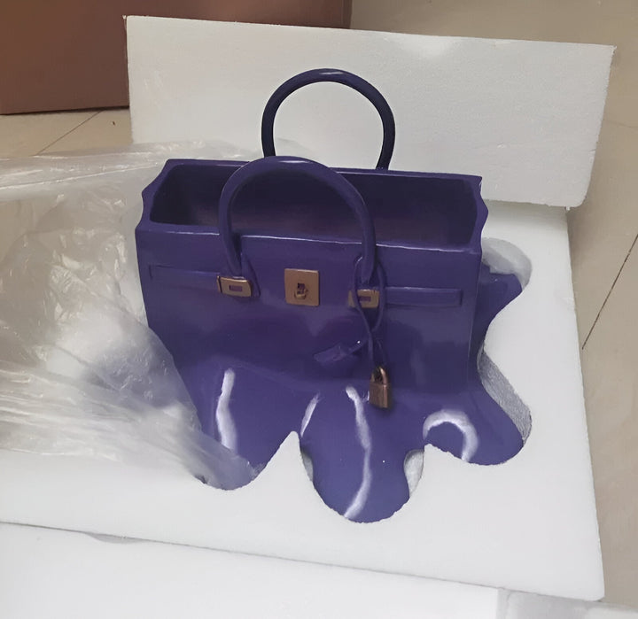 BowLift | Stylish Resin Vase in Handbag Silhouette
