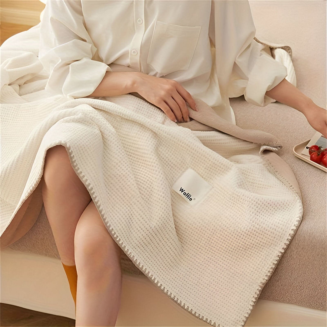 BowLift | VELVETUNE - Premium Fleece Blanket